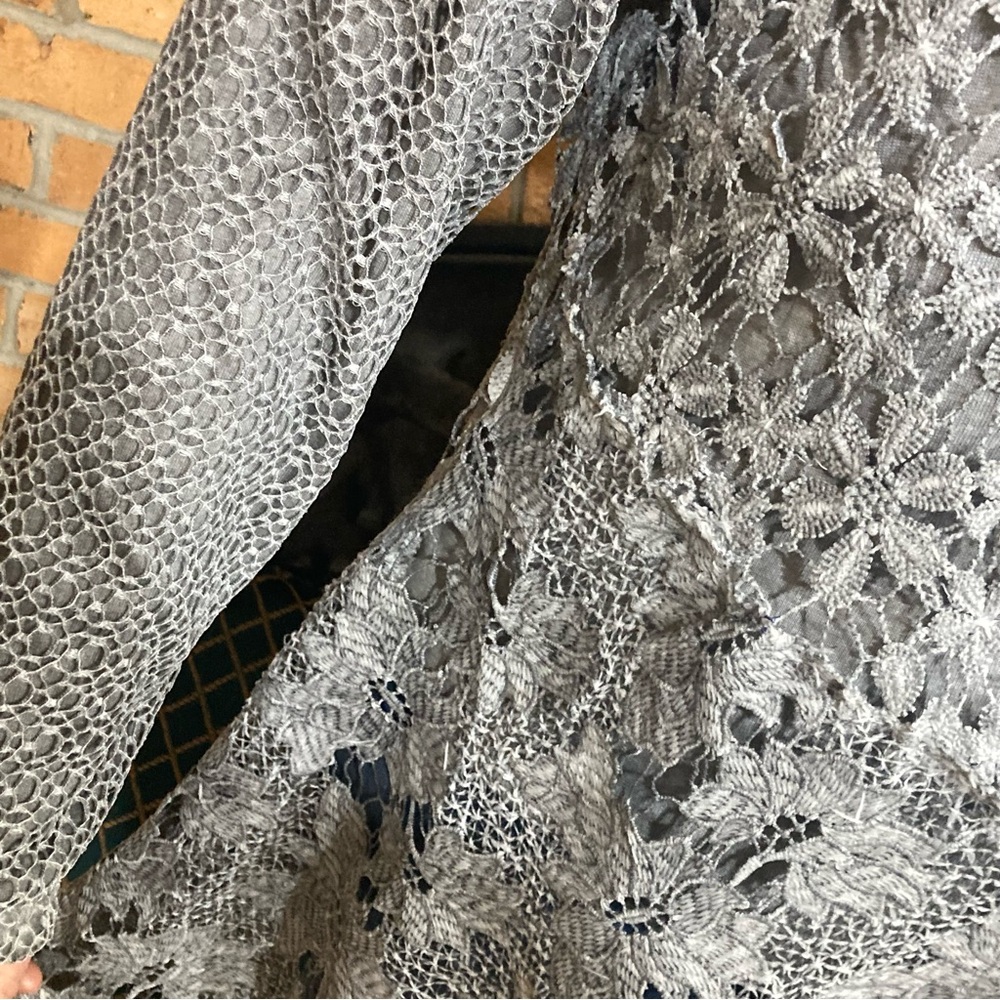 FERATELLI mixed Pattern Grey Mesh Flowy Tunic Women’s Size L - Picture 2 of 5